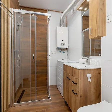 Piastow Comfy With Balcony & Office In By Renters Διαμέρισμα Κατοβίτσε