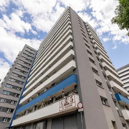 Piastow Comfy With Balcony & Office In By Renters
